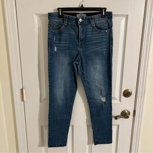 Wit & Wisdom skinny jeans size 10 med blue wash distressed mid rise stretch